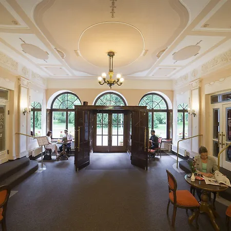 Dr. Adler & Hotel 3*