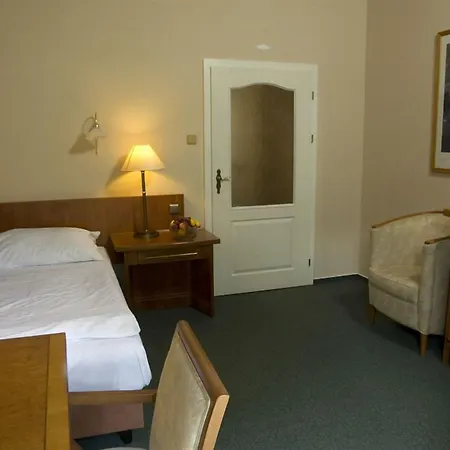 Hotel Dr. Adler & Františkovy Lázně