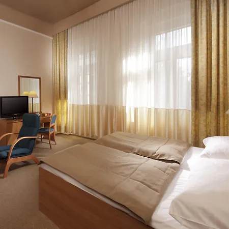Hotel Dr. Adler & Františkovy Lázně