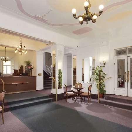 Hotel Dr. Adler & Františkovy Lázně