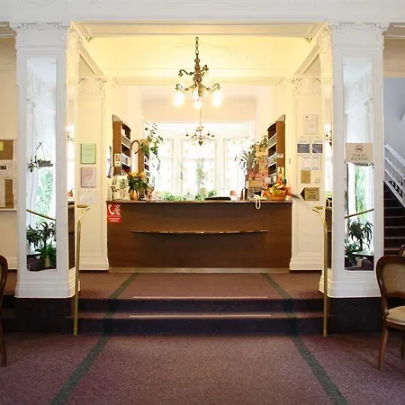 Hotel Dr. Adler & 3*