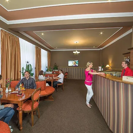 Dr. Adler Spa&kurhotel 3*
